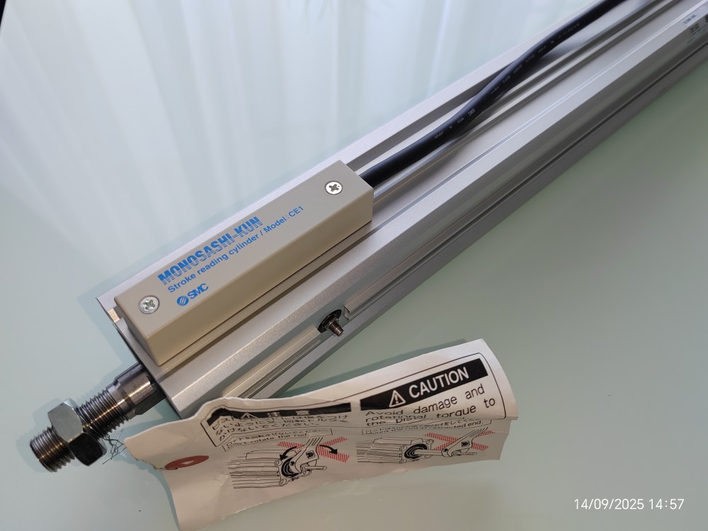 Пневмоцилиндр SMC CE1B40-500